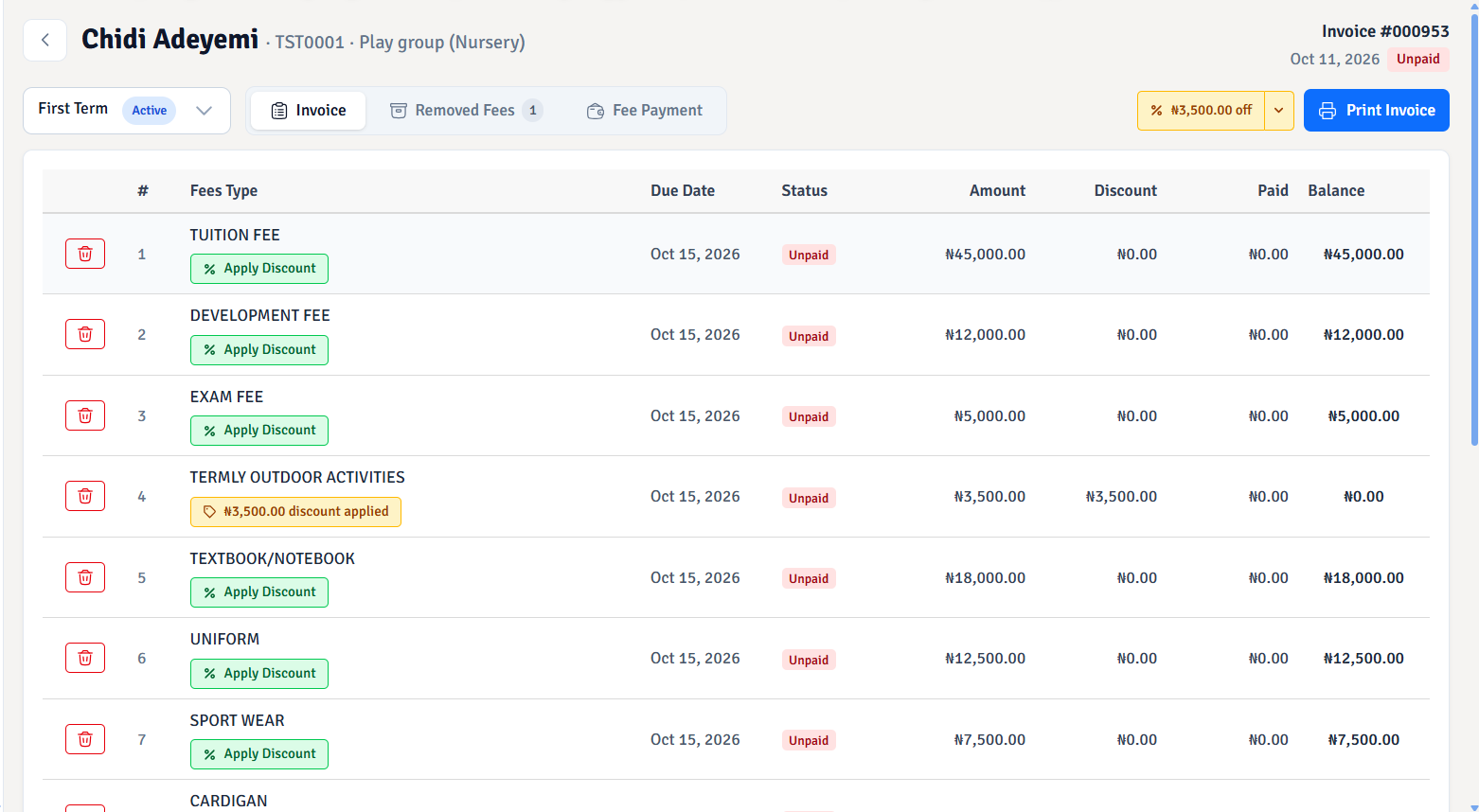 See each student’s invoice, fee items, discounts, payments and remaining balance.